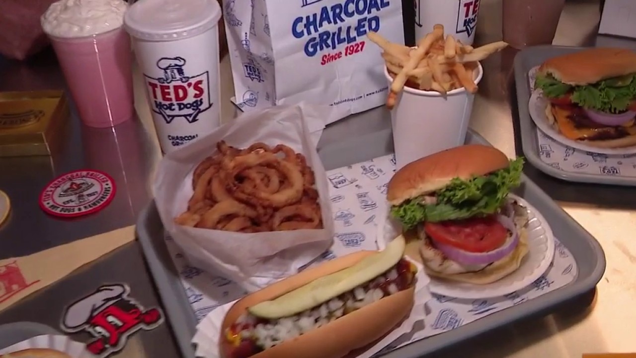 Ted’s Hot Dogs expands with new Chandler location