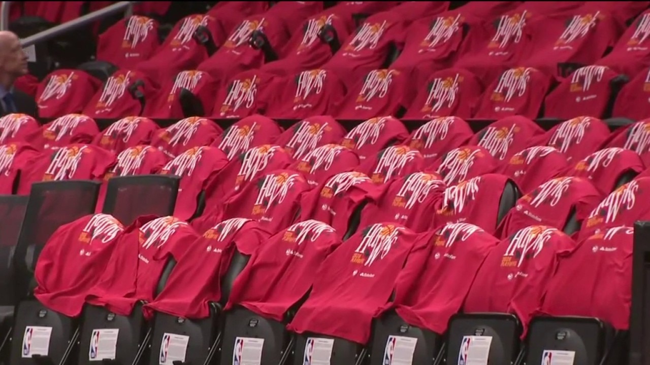 Hawks look to pull ahead in game 3