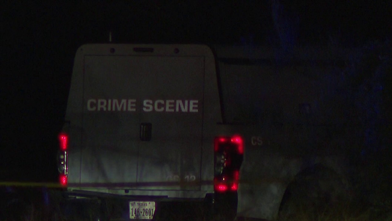 APD looking for suspect in East Austin homicide