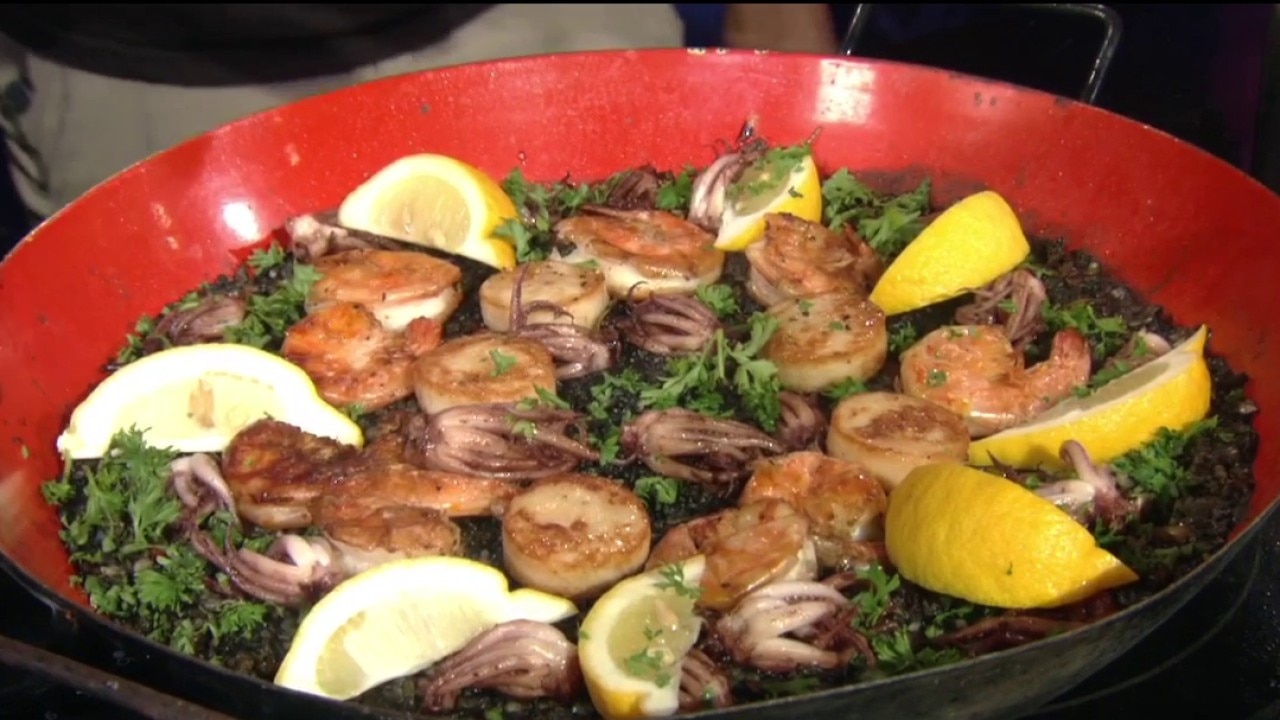 Flamenco Fever hosts 11th annual 'Paella y Pasión' cookout and artist showcase in Oak Cliff
