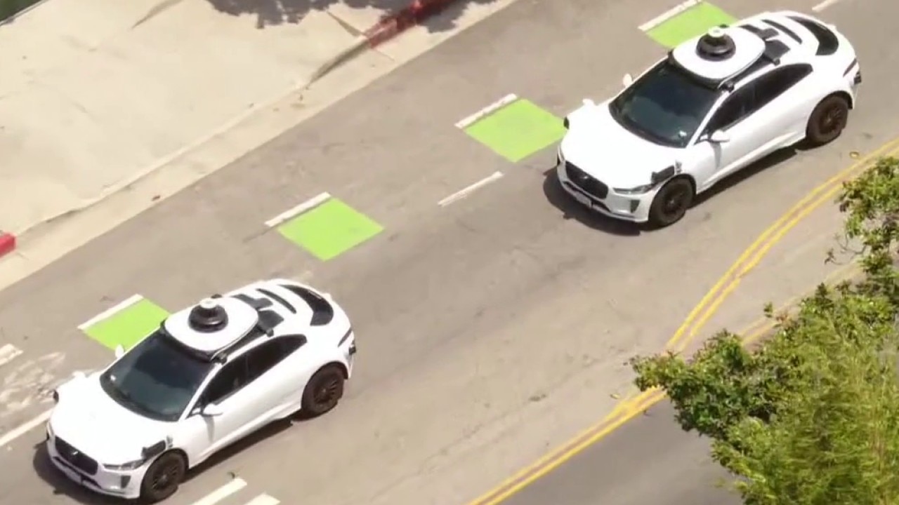 Waymo robotaxis frustrate residents in LA