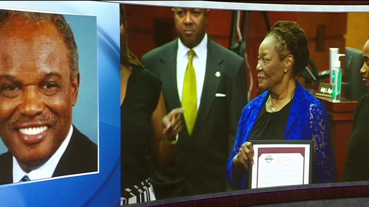 Late congressman David Scott honored