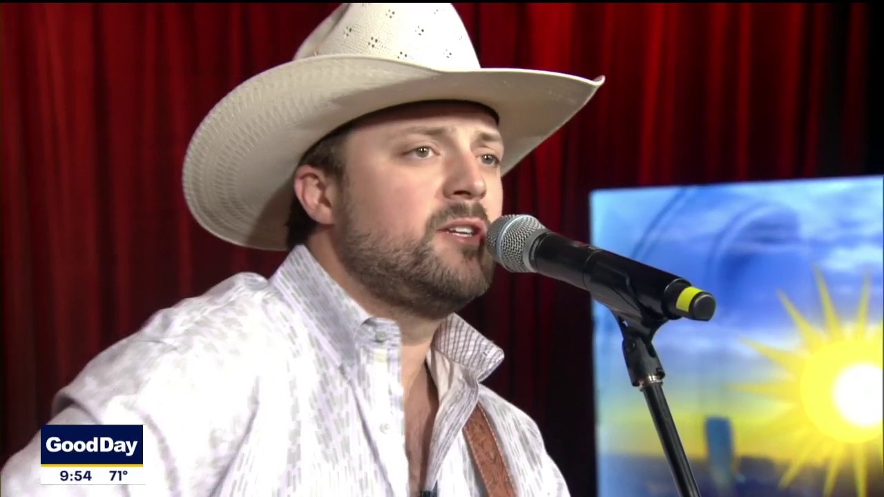 Walker Montgomery performs Thursday night in Fort Worth