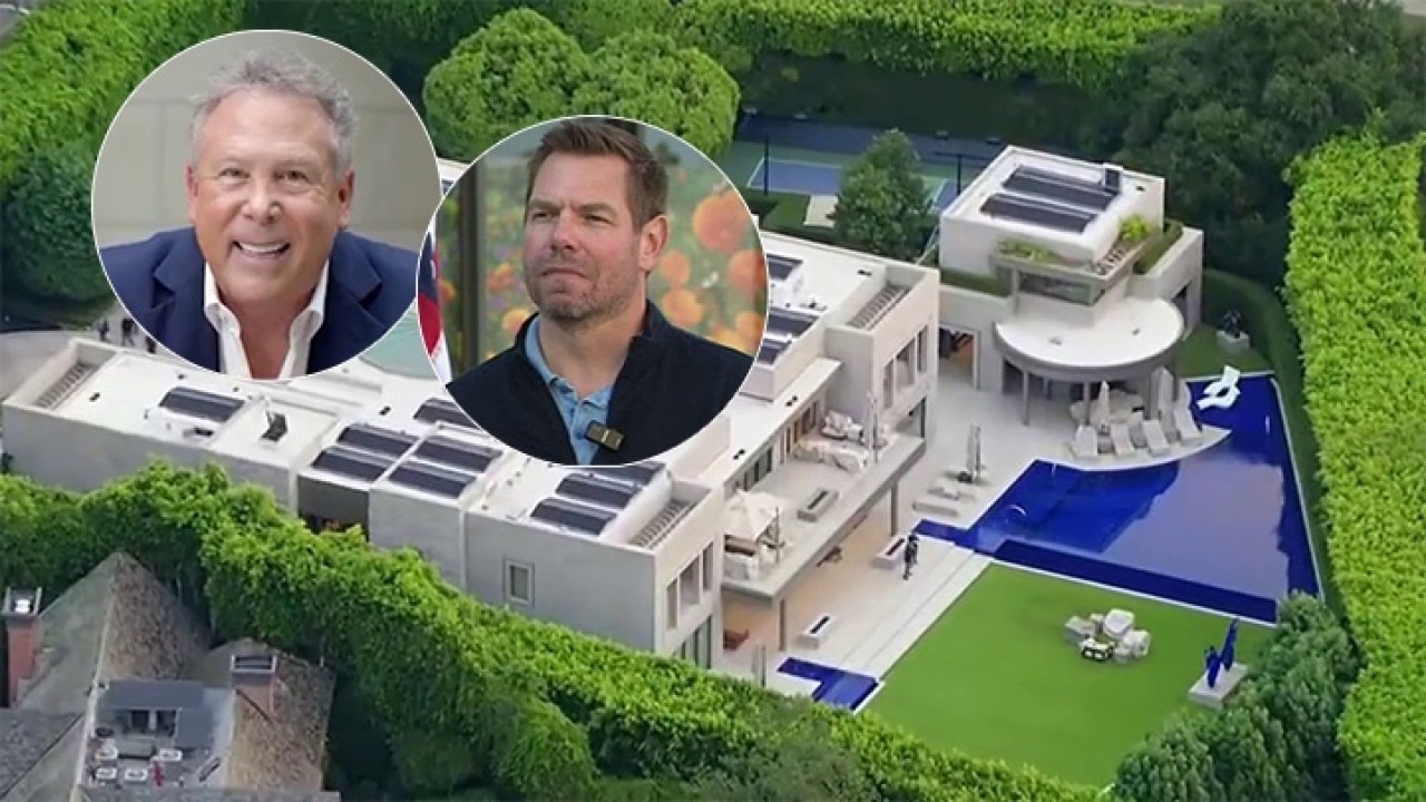 Mansion linked to Stephen Cloobeck raided by FBI