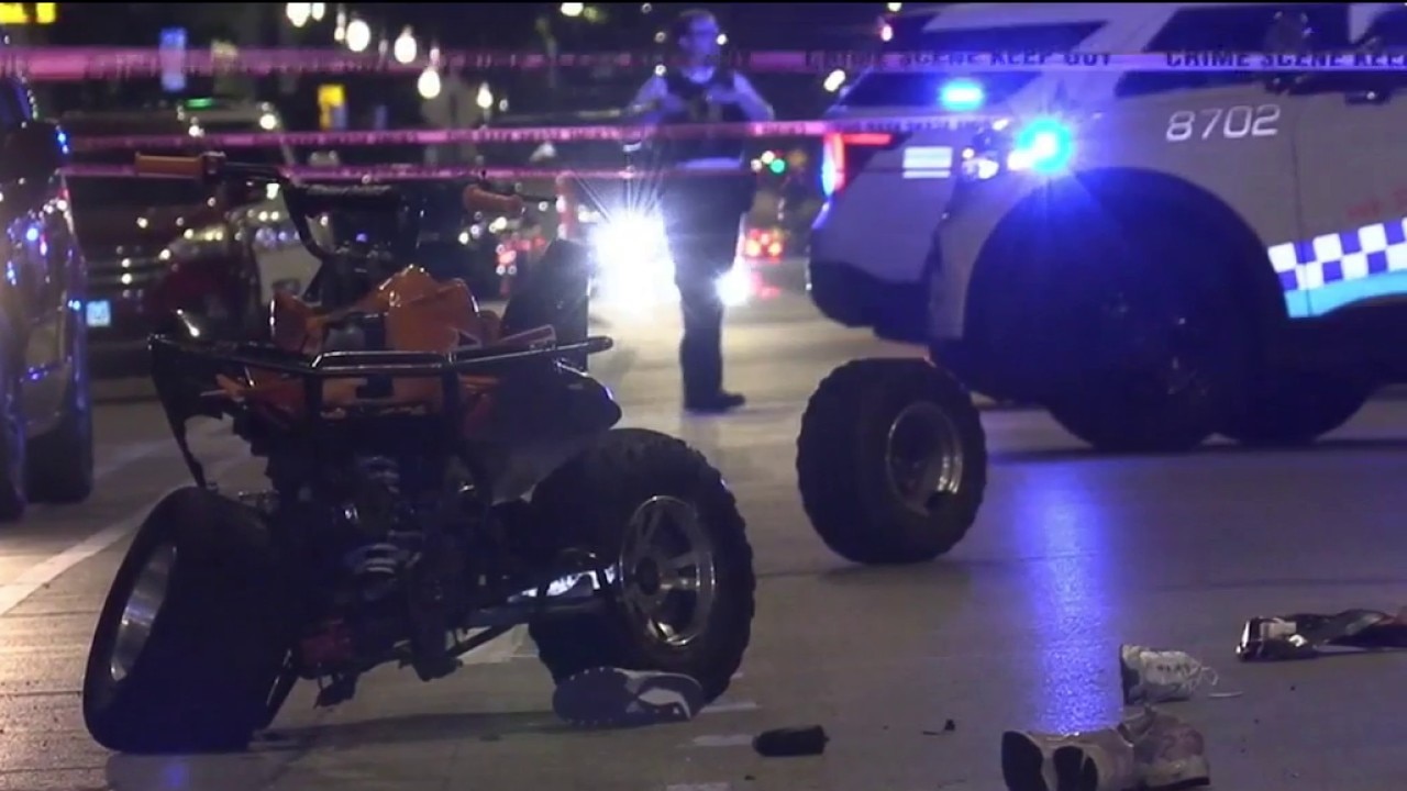 Motorcyclist killed, child hurt in crash on Chicago's South Side, police say