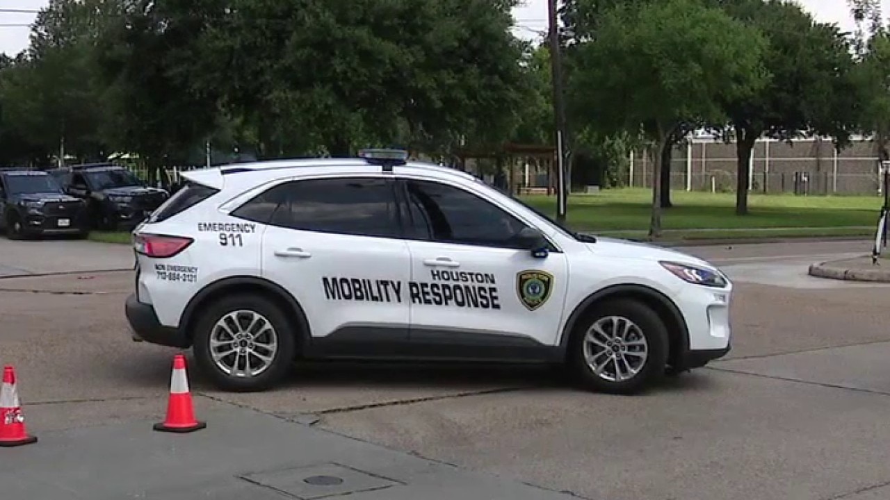 Deadly Houston crash under investigation