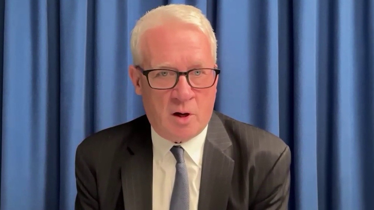 Former Illinois GOP leader Jim Durkin endorses Pritzker, blasts Bailey as too extreme