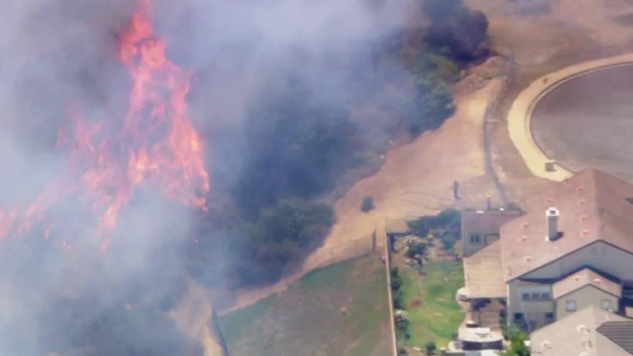 Sandy Fire extends to 1,300 acres; 0% contained