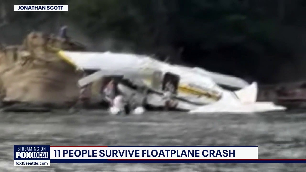 11 people survive floatplane crash in Washington
