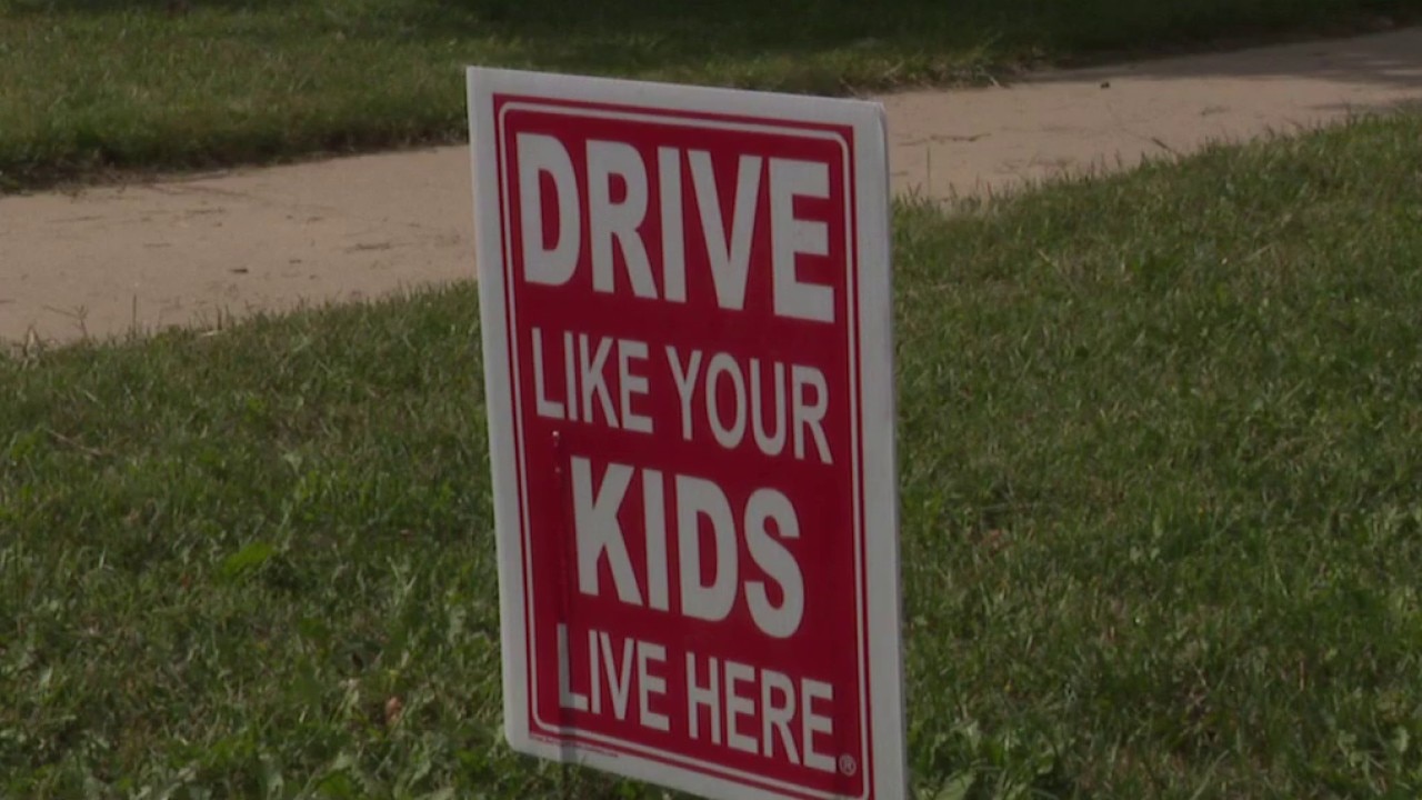 Dearborn homeowner confronts woman who drove on his lawn