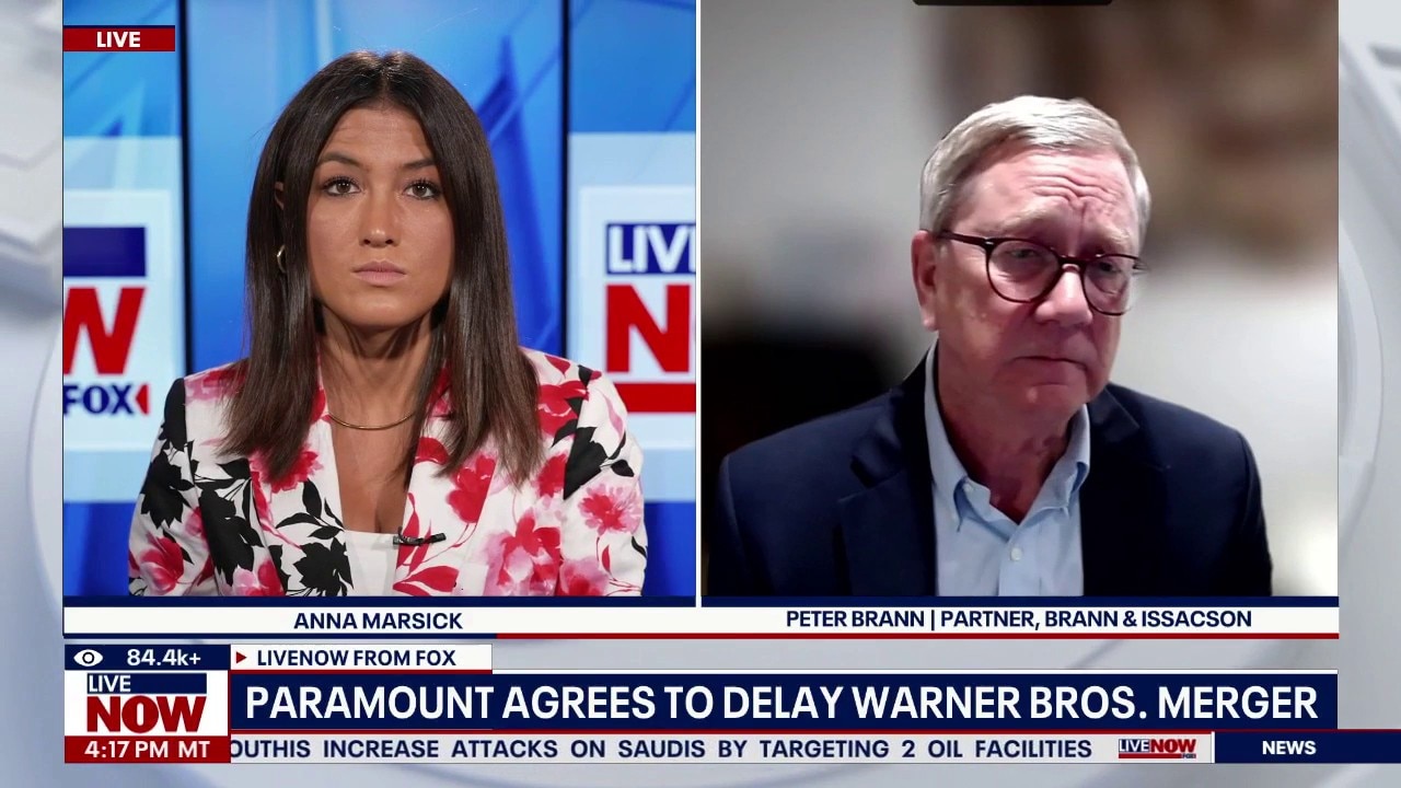 Paramount agrees to delay Warner Bros. merger