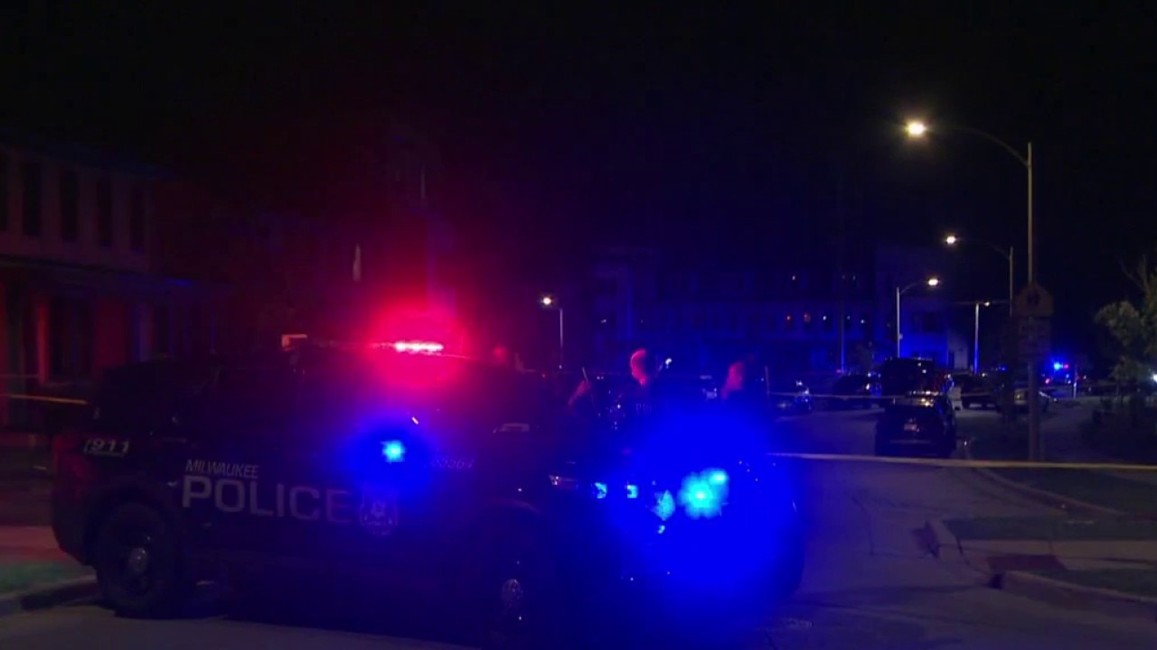 Milwaukee police shooting; officers wound suspect near 64th and Sheridan