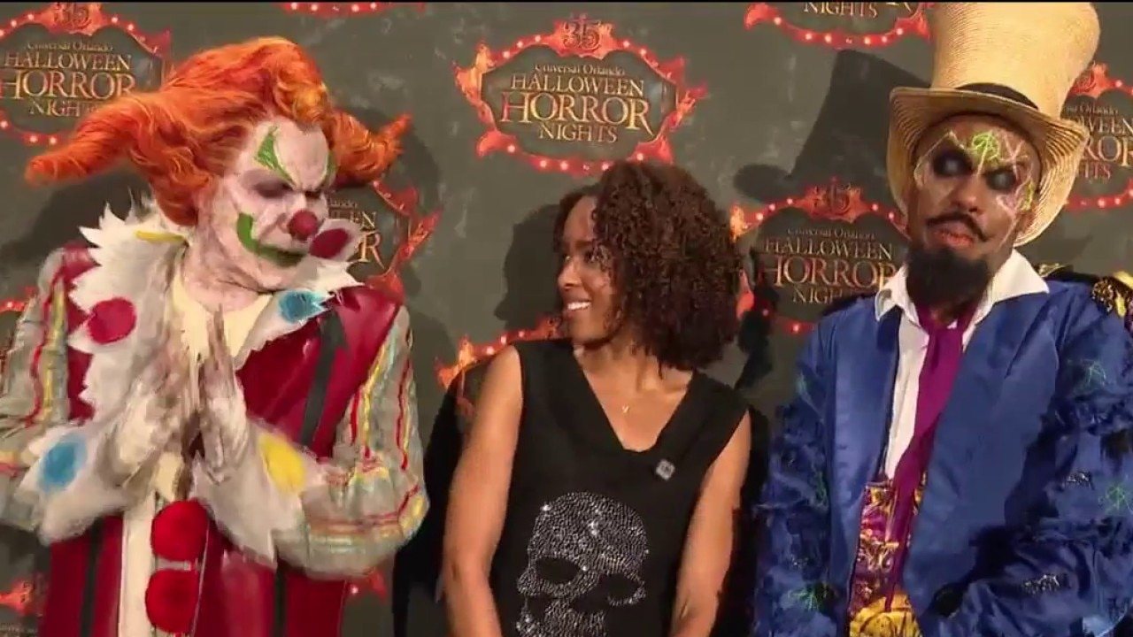 Opening night tour of Halloween Horror Nights