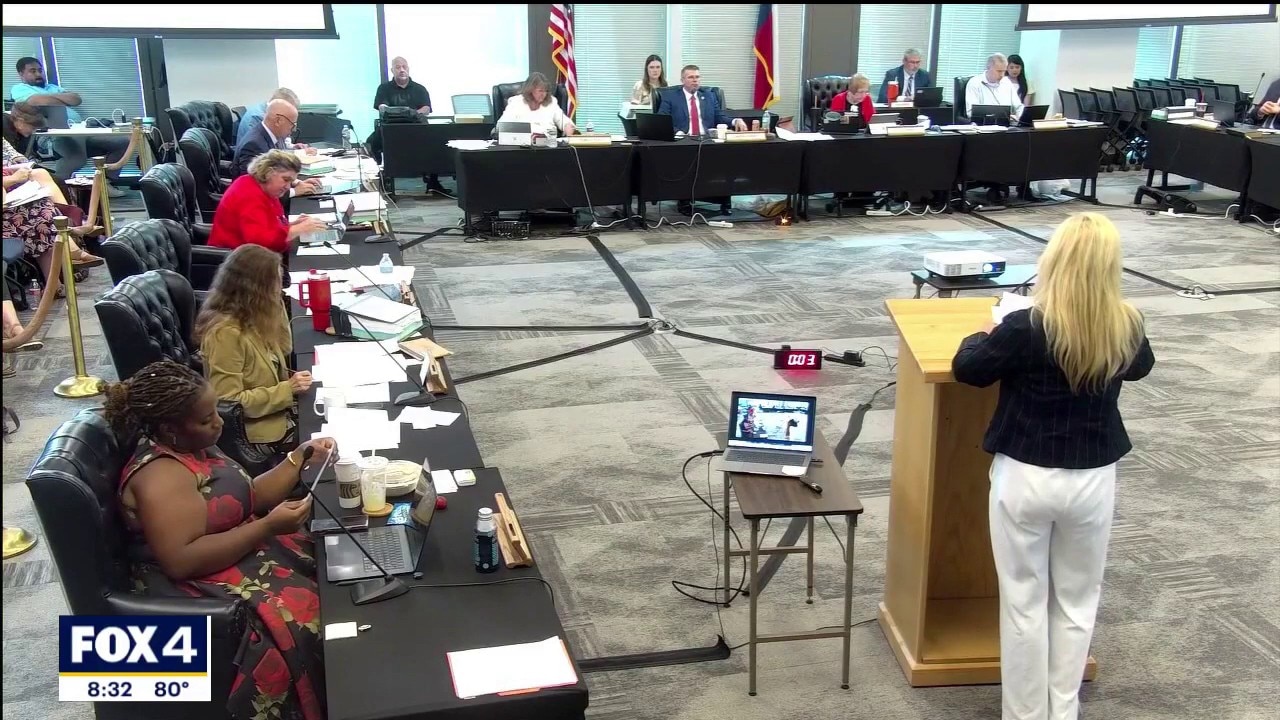 Texas Board of Education debates curriculum changes