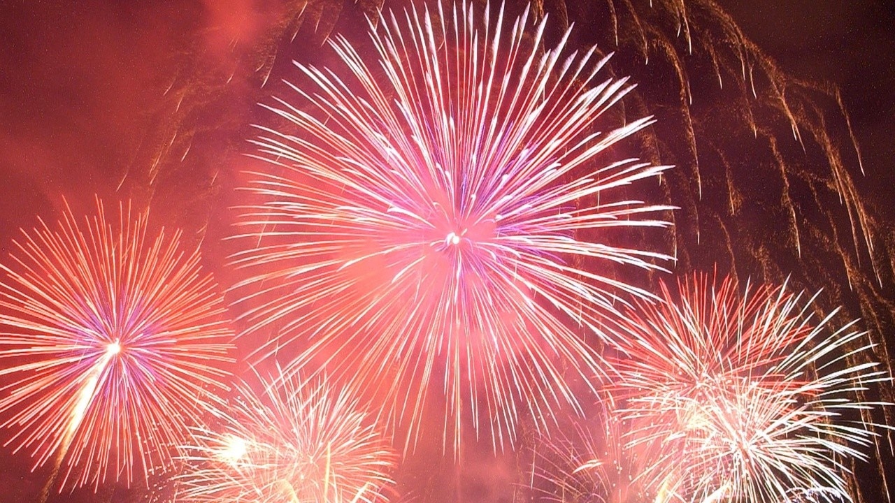'Dibs' tradition returns for Evanston's 4th of July Celebration | ChicagoLIVE