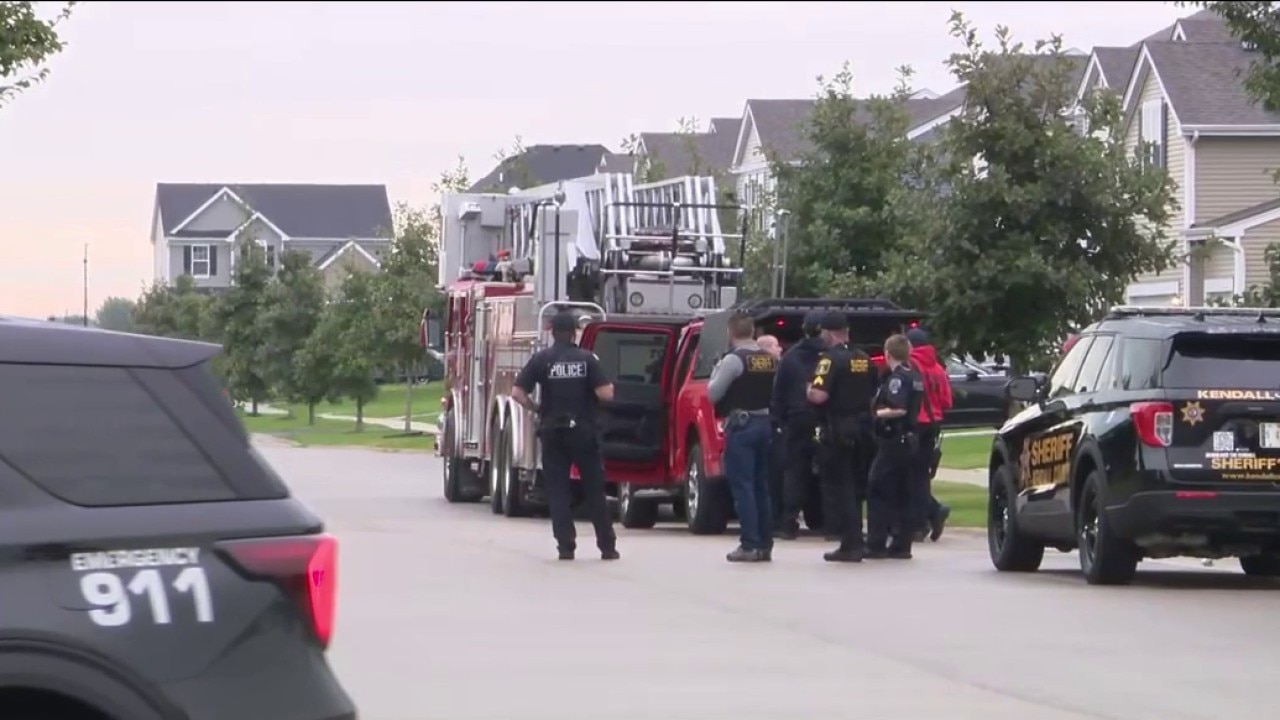Oswego shelter-in-place: Police working to resolve situation