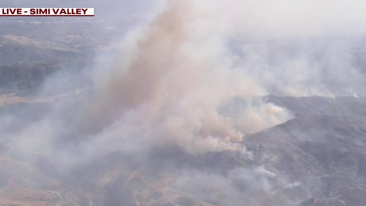 Sandy Fire burns 800+ acres in Ventura County