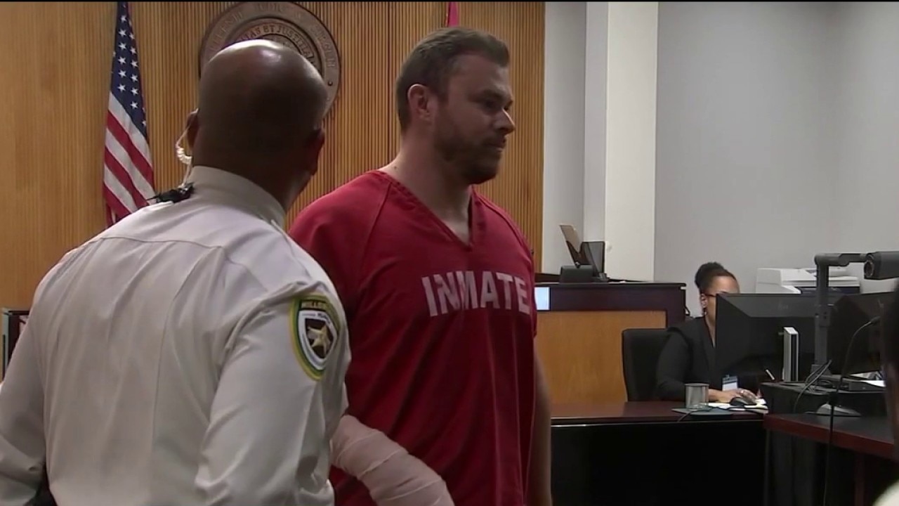 Man faces death penalty in girlfriend's murder