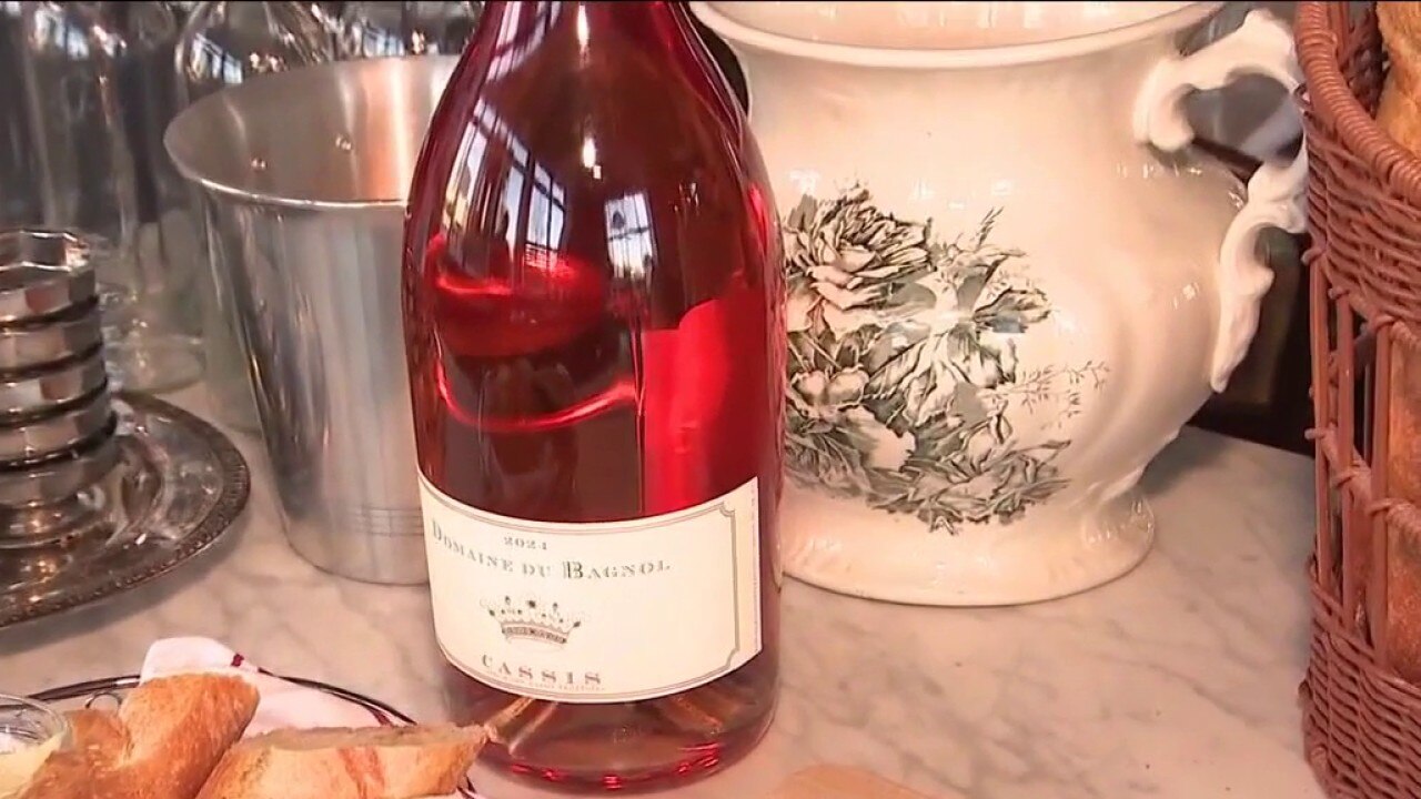 All-day dining, wine, and desserts