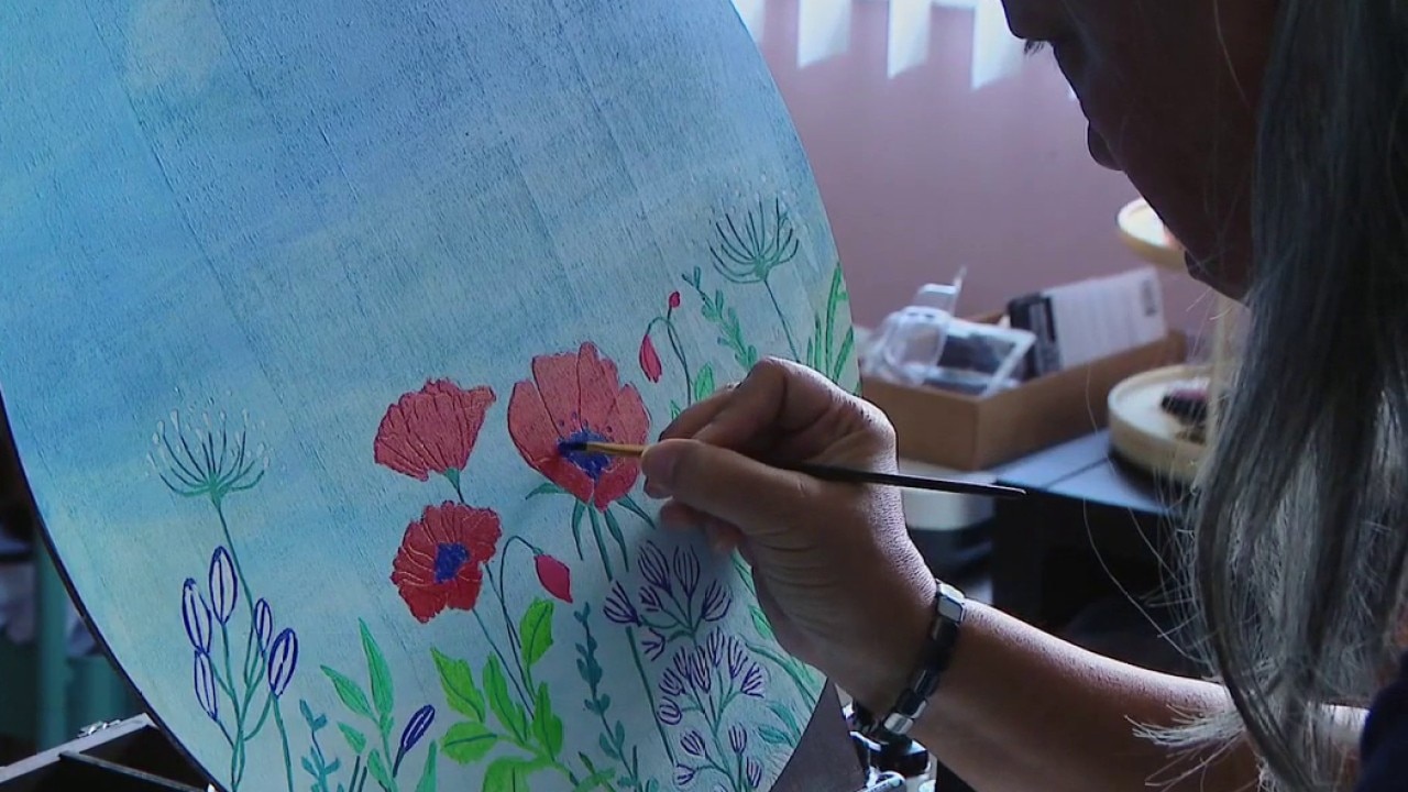 Air Force veteran reconnects with herself, community through art