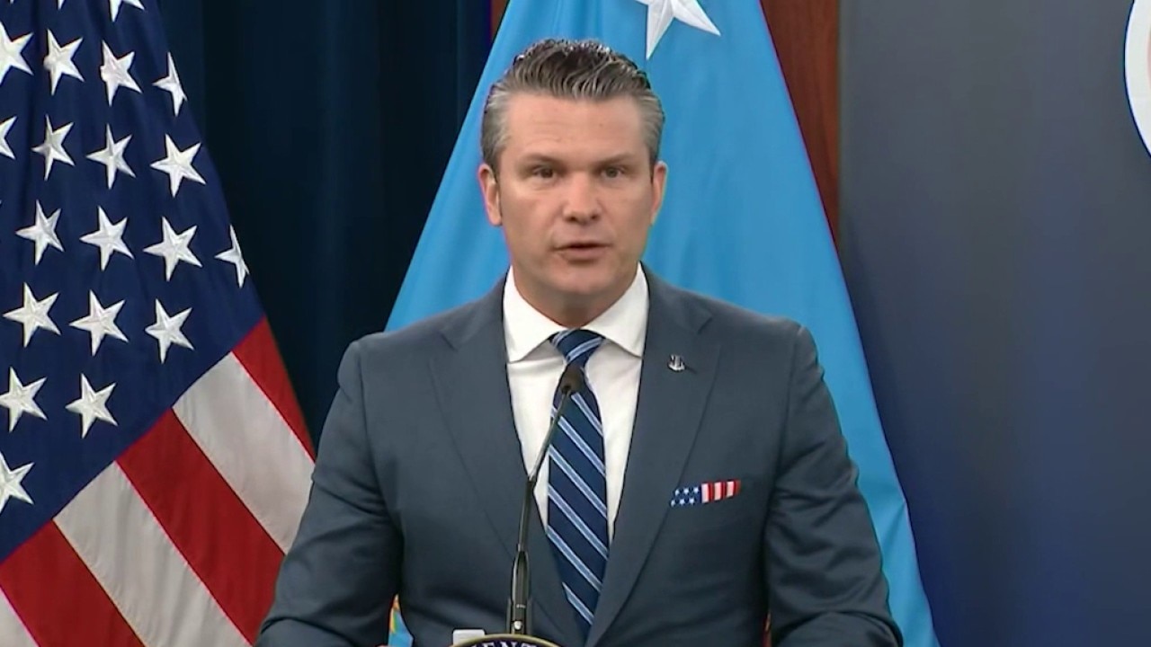 HHegseth delivers a direct message to Iranian leadership