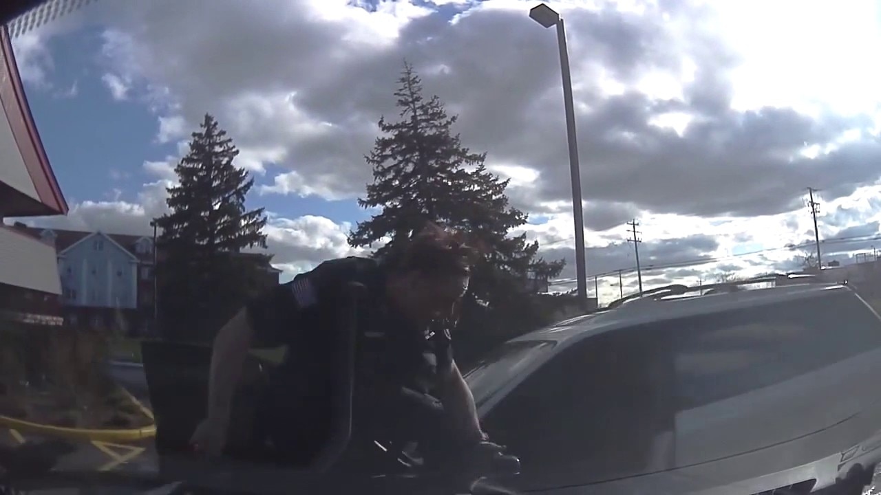 Officer injured as suspect takes off