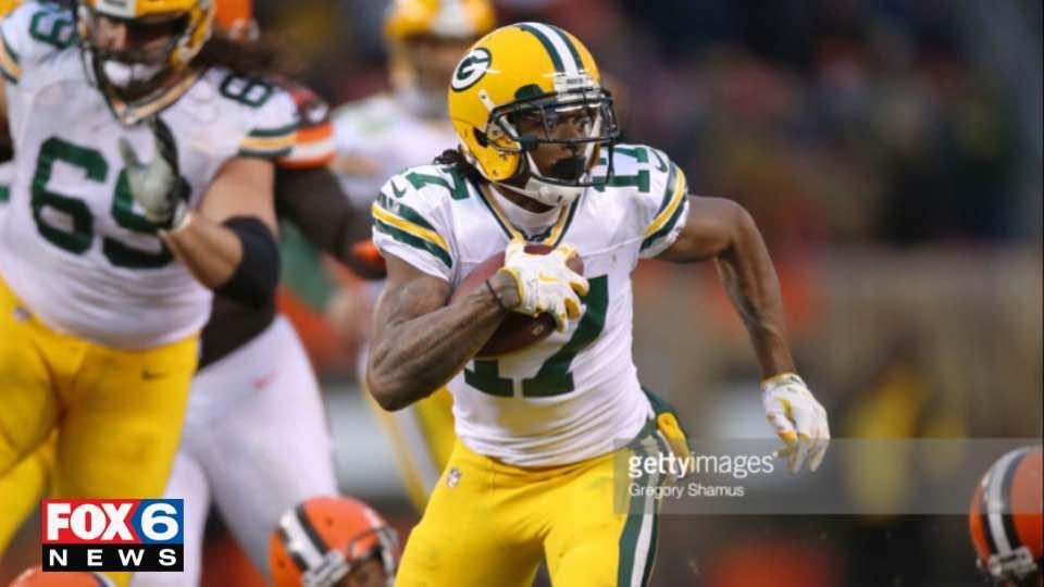 Play rodgers or not ?