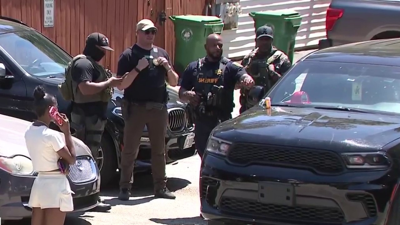 Federal arrest warrant served in DeKalb