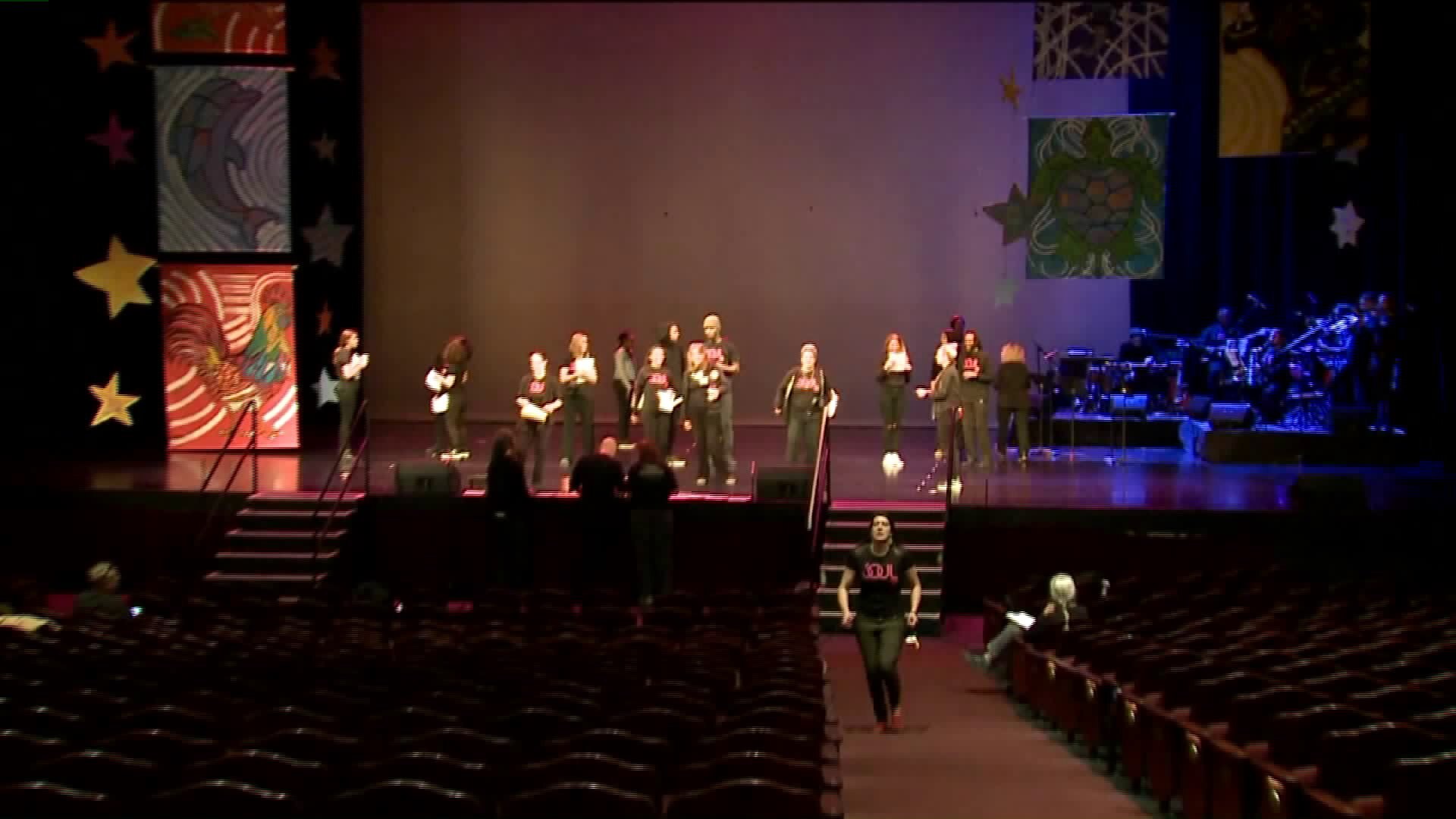 Kramp gets a behind the scenes look at their performance