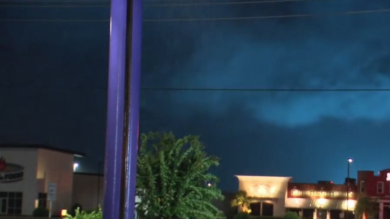 More than 60,000 homes without power in Jefferson County due to Hurricane Laura