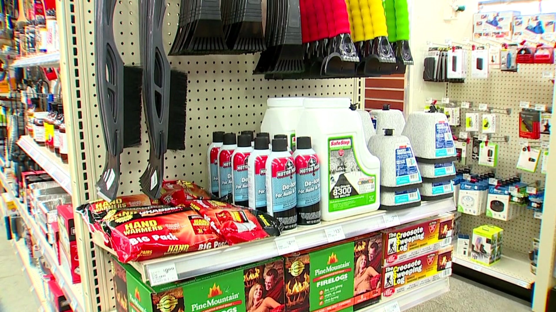 Hardware stores swamped with business as residents prepare for winter storm
