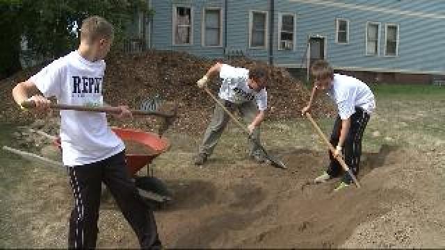 Big day of serving in Milwaukee
