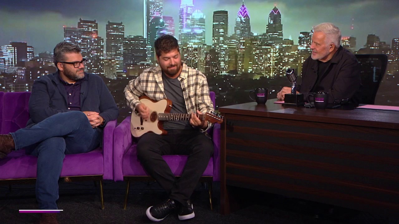 MIKE: "Delco Donny" is back! Plus, Mike and Vince try the "Say the Same Word" Challenge