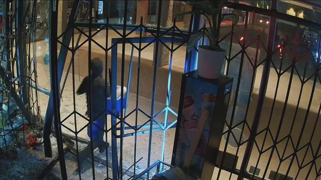 Tempe smoke shop owner offering $30K reward following smash-and-grab