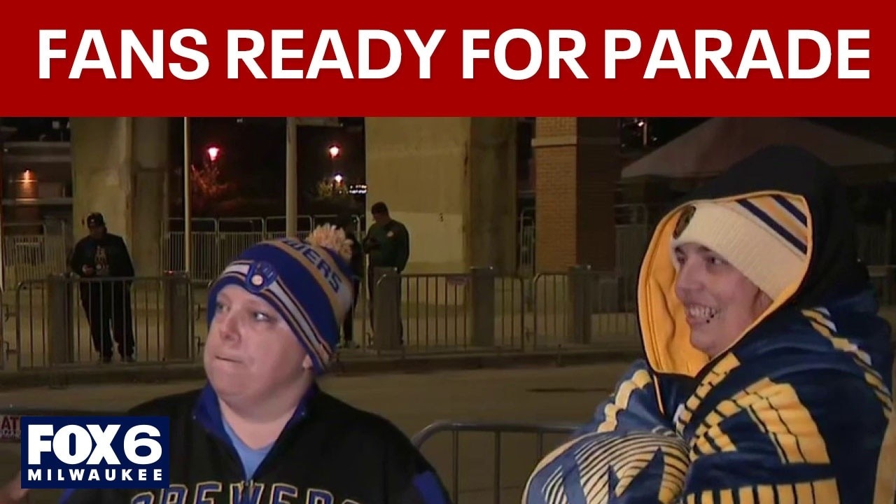 Brewers World Series parade; excited fans line up early