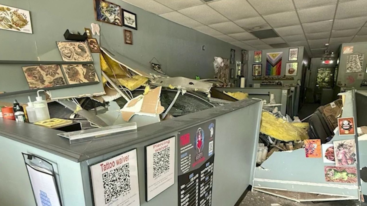 Woodstock business struggling after car plows through it