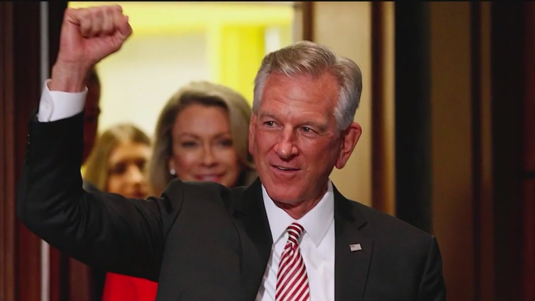 Alabama senator holding up military promotions