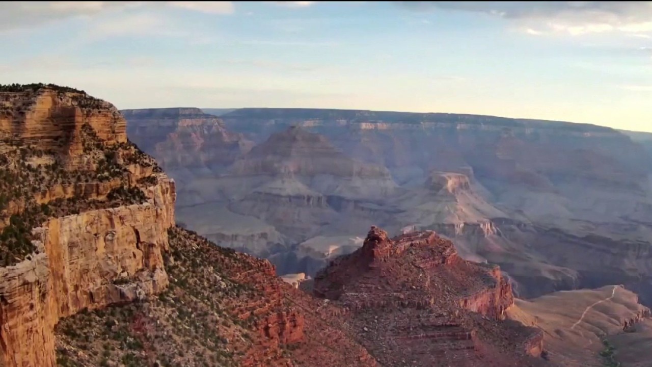 Teen hiker dies from heat at Grand Canyon