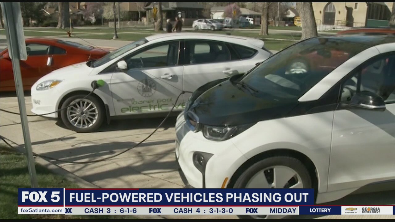 Countries pledge to phase out fuel-powered vehicles