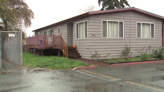Child`s body found encased in cement in storage tote