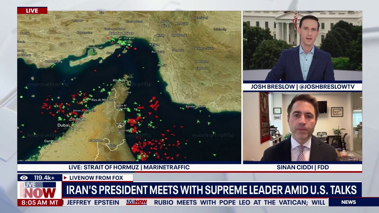 Iran's President meets with Supreme Leader 