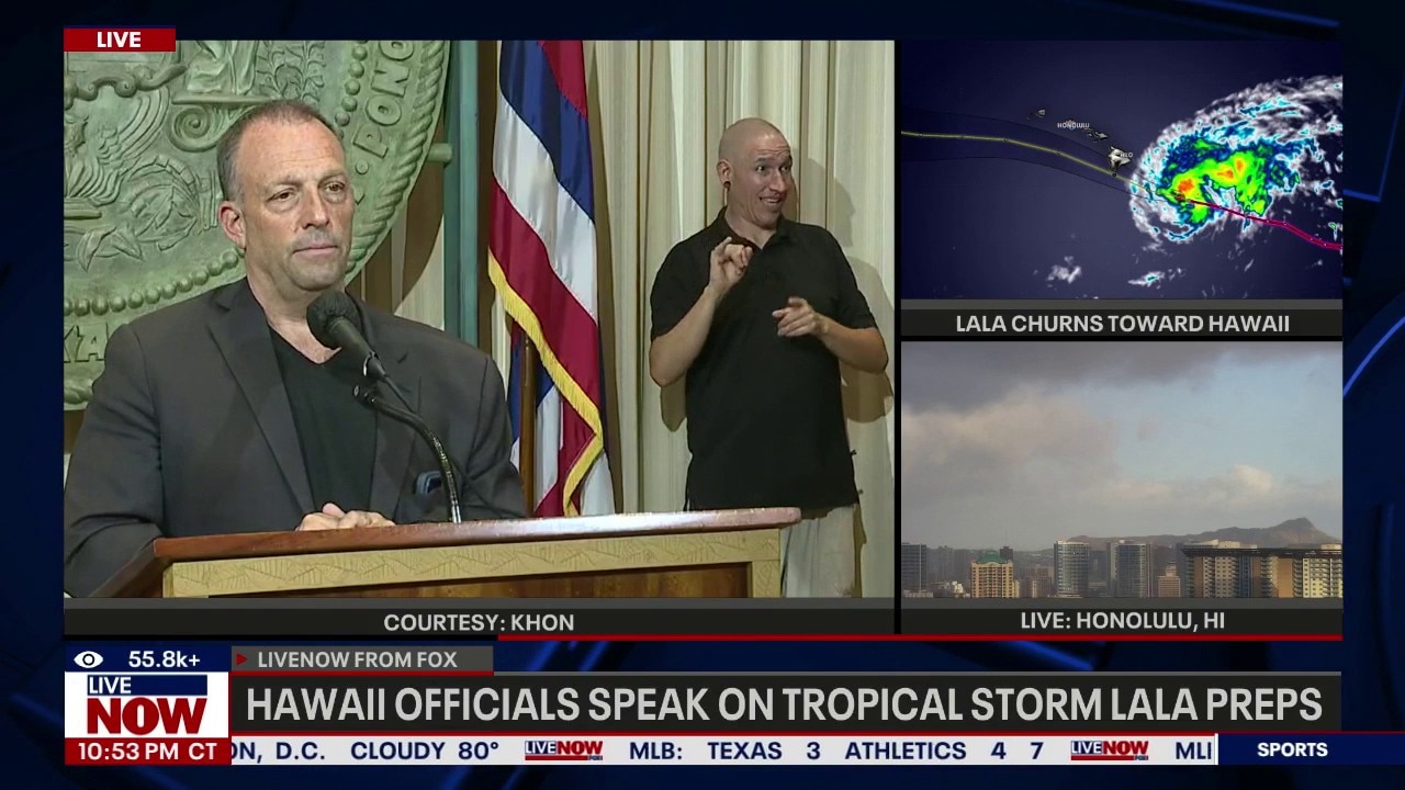 Hawaii braces for 'enormous' Tropical Storm Lala