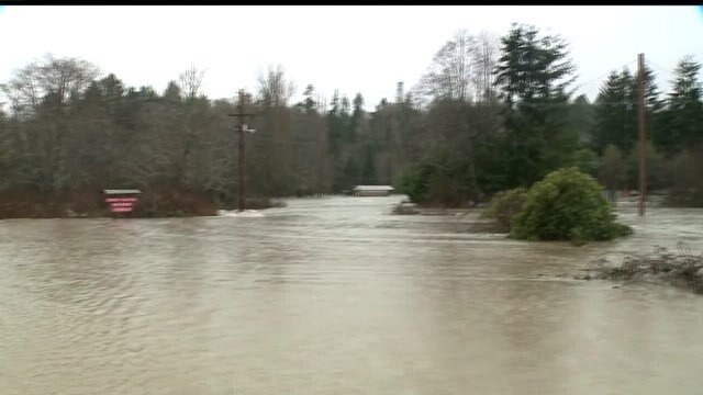 Residents Rescued From Flood Near Brinnon
