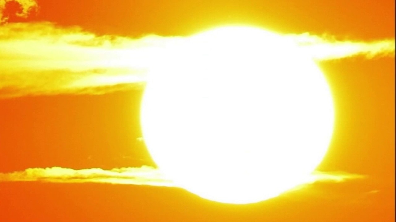 House votes to "lock the clock" on daylight saving