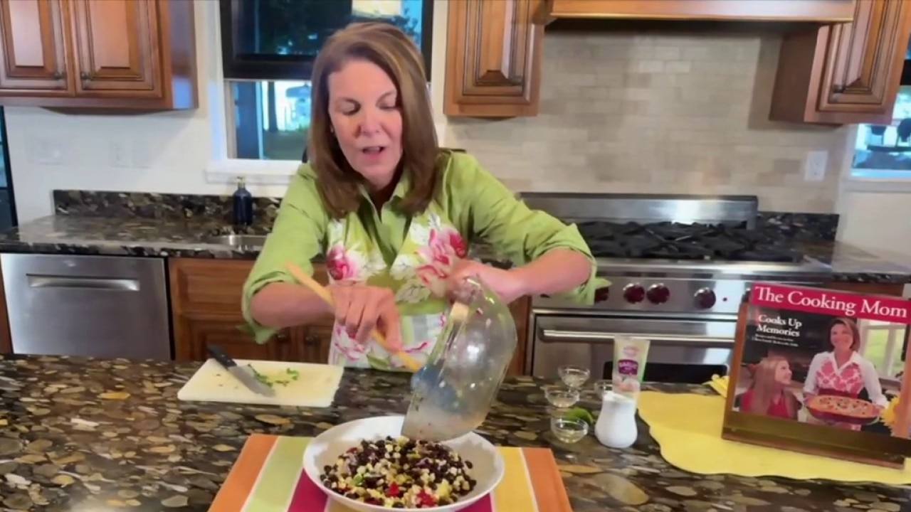 The Cooking Mom: Southwest corn and black bean salad