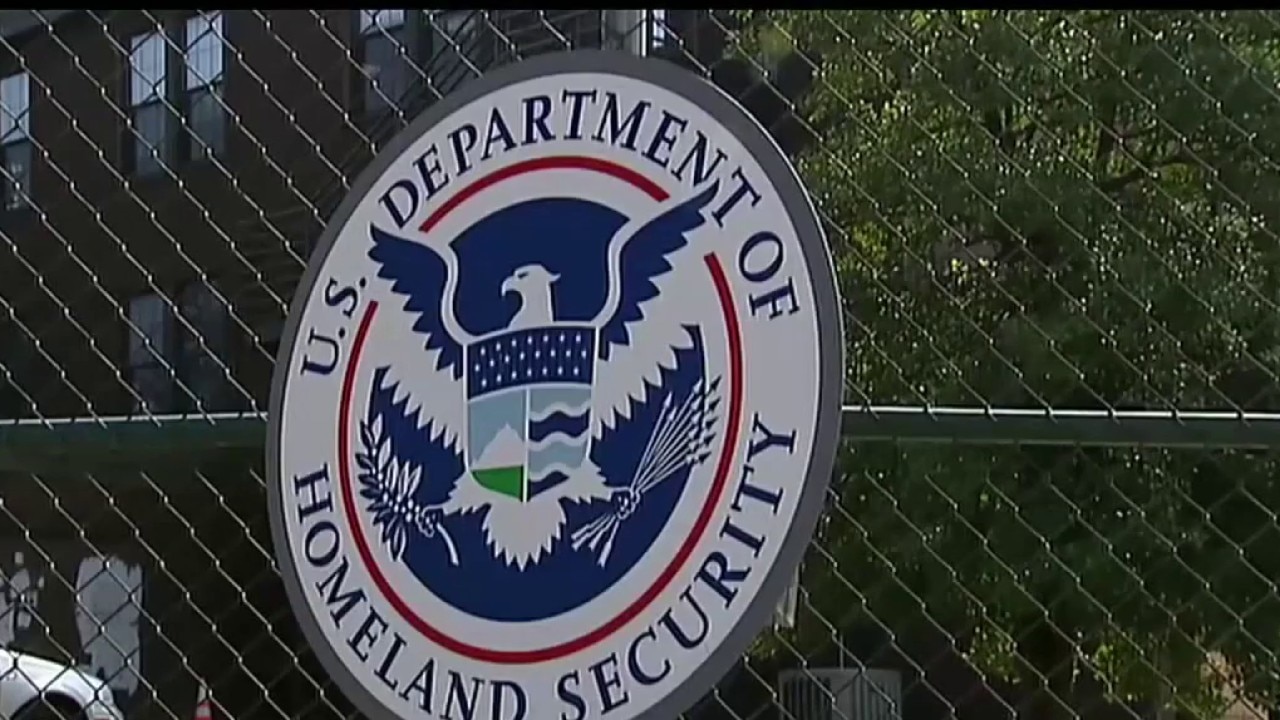 Trump admin changes green card process