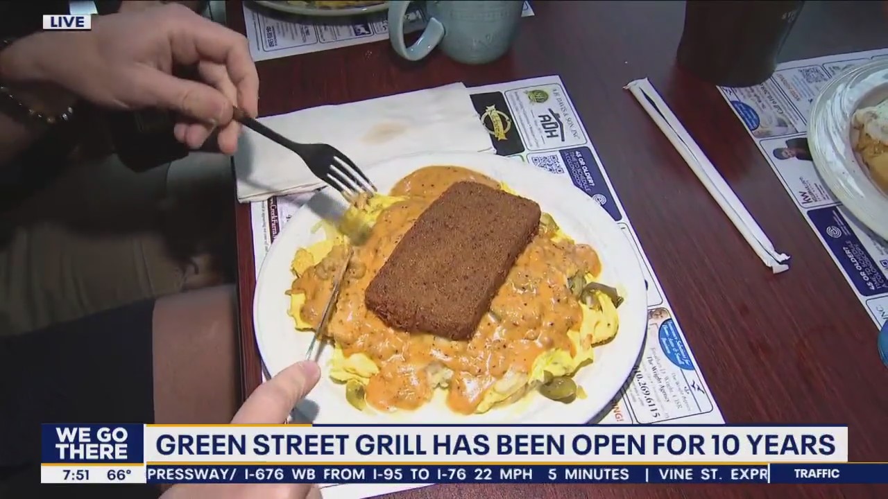 Customers create own menu items at diner in Downington