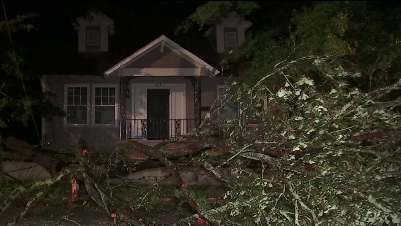 Strong storms topple trees, power lines across metro Atlanta
