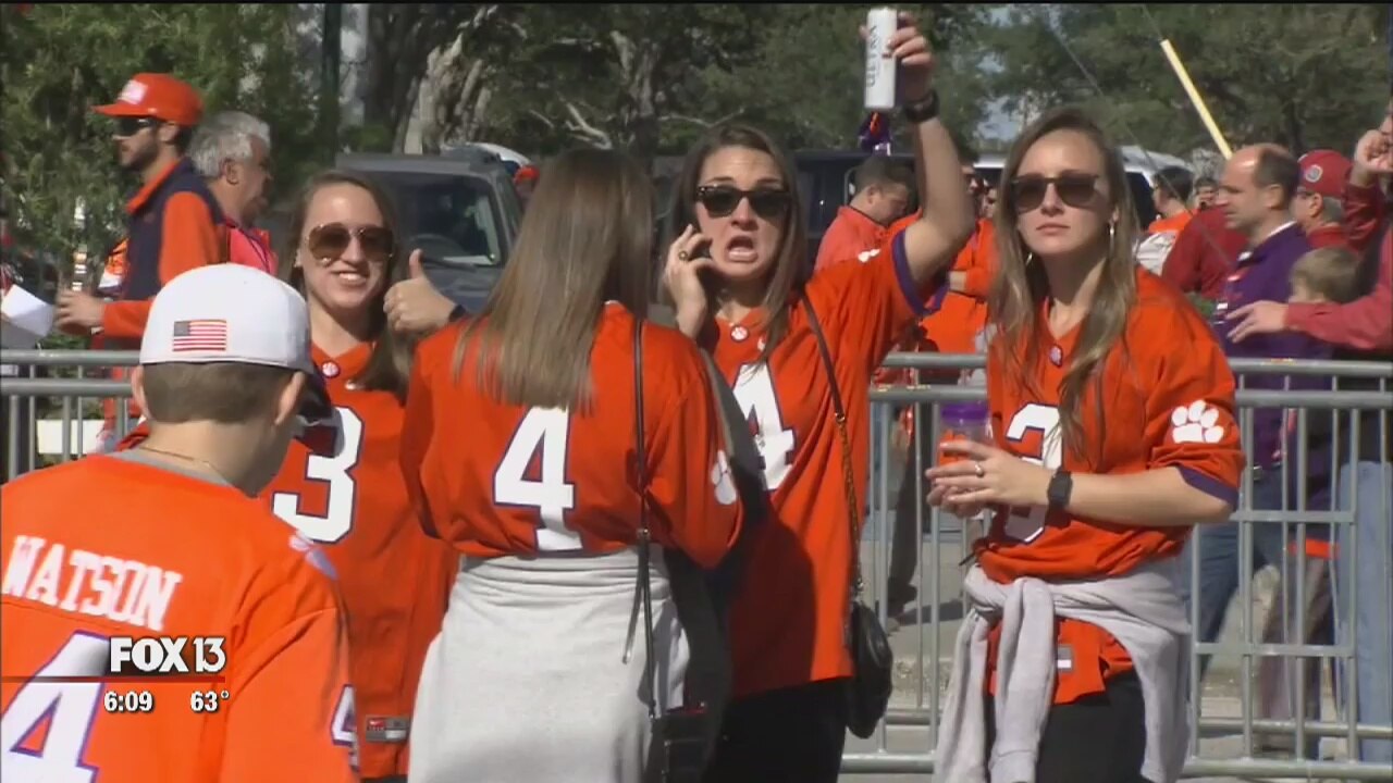 Tailgating fashion