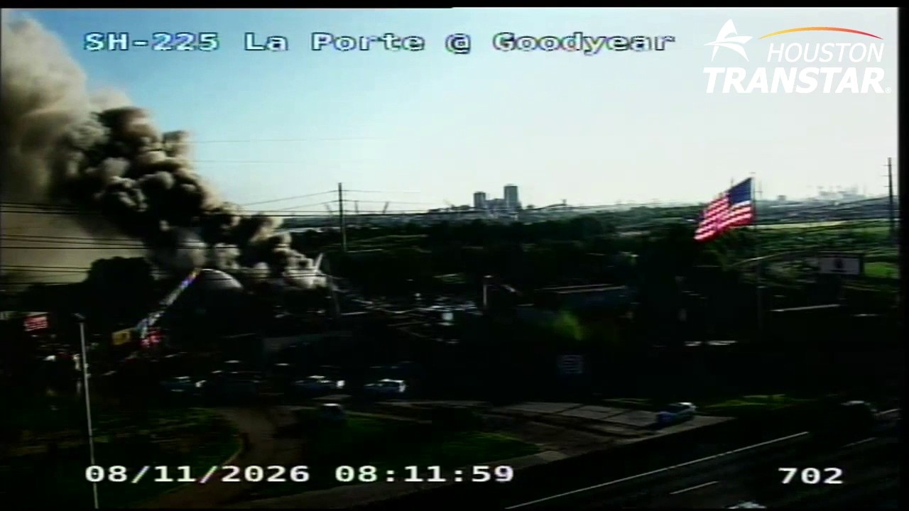 Houston trash fire near Goodyear Drive, SH 225